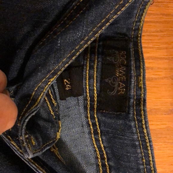 ROCAWEAR JEANS ๐Plus Size! Beautiful Stitching! - Picture 3 of 3